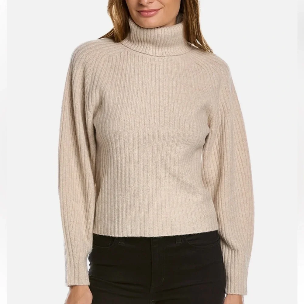 Vince Open Back Ribbed Turtleneck Cashmere Sweater Oatmeal Tan Gray Woman’s XL